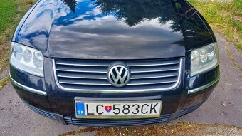 Volkswagen Passat - 8