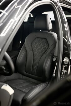 Predám BMW Rad 5 Touring 530d mHEV xDrive - 8