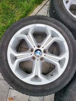 5X120 R18 BMW Zimna sada 235/50 R18 Nokian - 8