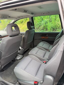 Predam Volkswagen Sharan Business 4x4 ,Ťažné,7miest,245tis - 8