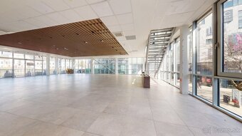 Luxusný OP 231,36m2, Hodžovo nám, GREEN CUBE, prízemie - 8