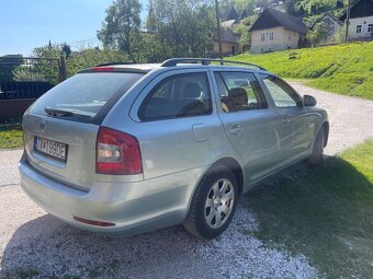 ŠKODA OCTAVIA COMBI 1.6 CR TDI 77KW Rok výroby:2013 - 8