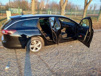 Opel Insignia 2.0 CDTi S&S Elegance A/T r.2021 128kw - 8