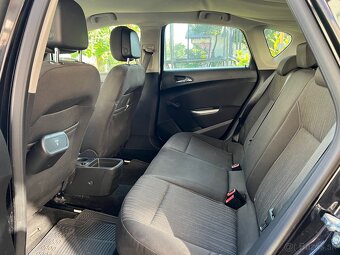 Opel Astra J 1.7 CDTI 2010 - 92kW (245 000 km) - 8