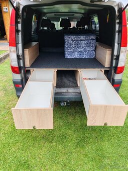 Mercedes-Benz VITO - 8