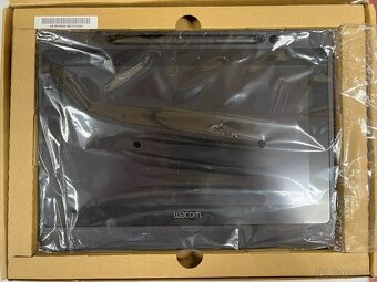 Wacom DTU1141B- farebný FHD podpisový a graficky tablet-nový - 8