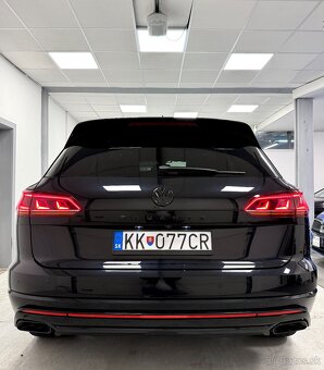 Volkswagen Touareg 3.0 V6 TDI SCR R-Line 4Motion Black Pack - 8