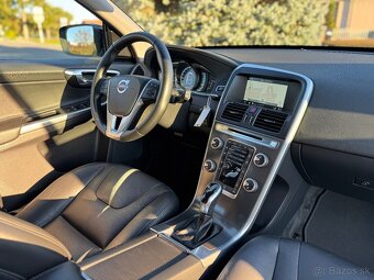 Volvo XC60 2.0 D4 Summum 140kw Automat 2016 - 8