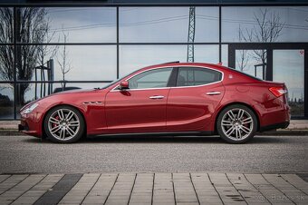 Maserati Ghibli S Q4, 302kW - 8