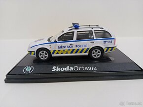 Škoda Octavia tour,Mestská Policie,1:43,Abrex - 8