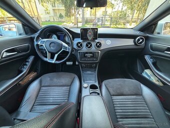 Mercedes Benz CLA 220 Coupé - 8
