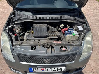 Suzuki Swift - 8