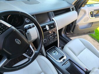 Land Rover Discovery Sport - 8