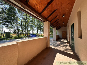 Vidiecky dom na samote s veľkým pozemkom na bývanie, chalu - 8