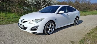 Mazda 6 - 8
