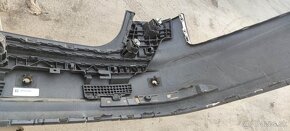 Audi A8 4N0 zadny naraznik audi A8 D5 - 8
