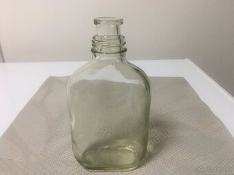 Rôzné staré flaše - 8