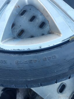 Jaguár 245/45R18 - 8