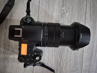 Sony RX10 IV - 8