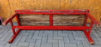 predám lavičky vhodné na rekonštrukciu - 8