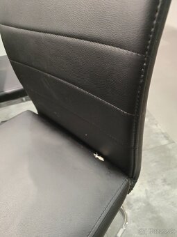 Jedálenský stôl a stoličky - 8