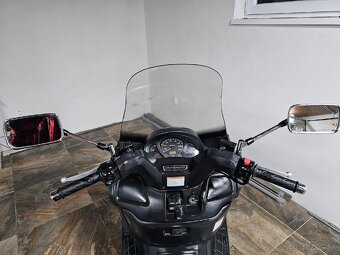 Suzuki burgman 400 - 8