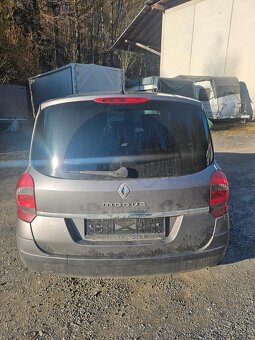 Renault Modus 1.2i 74kw model 2010 - 8