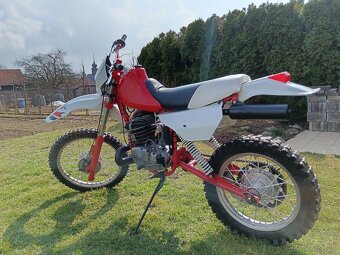 Čz 250/513 - 8
