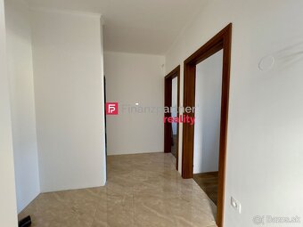 Nehnuteľnosť Veľké Blahovo - NA PREDAJ LUXUSNÁ 4-IZBOVÁ NOVO - 8