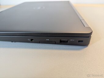 Dell Latitude 5470 - 8