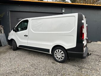Renault trafic 1.6 cdti 2018 - 8