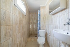 Na predaj chata s pozemkom na Vinianskom jazere - 8