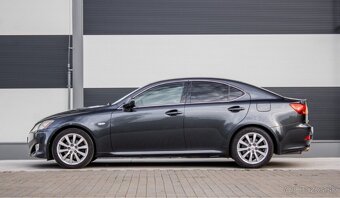 Predám Lexus IS250 2.5 benzín - 8
