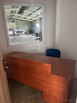 Kancelarsky nábytok - 8