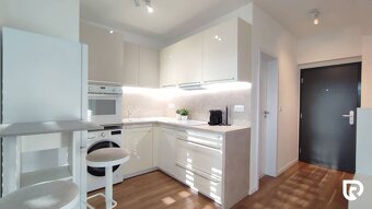 RentHub | Garsónka 31m2 + parking, Vinohrady | Trenčín - 8