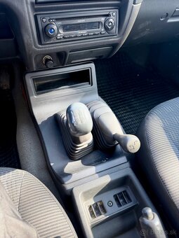 Mitsubishi L200 85kW 2006 nová STK - 8