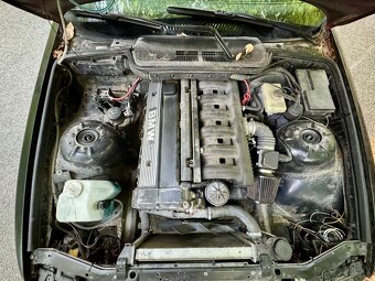BMW e36 320i coupe - 8