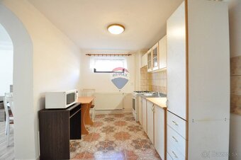 PRENÁJOM, 3-izbový byt, v suteréne rodinného domu, Poprad-Ve - 8