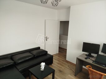 Krásny, svetlý rodinný dom s veľkou záhradou v tiche… - 8