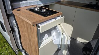 Obytná dodávka Fiat Ducato - 8