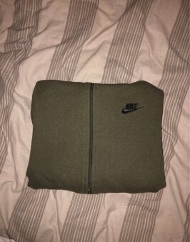 Nike zip-up mikina - 8