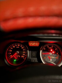 Renault Mégane 1.4 16V - 8