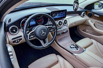 Mercedes-Benz C trieda Kombi 300 d A/T 4MATIC - 8