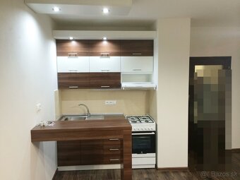 Prenájom - 1,5 izbový byt , 42m2 ,Prešov Pavla Horova - 8