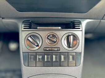 Volkswagen Polo 6n2 1.4 55kw 16V - 8