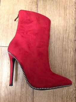 KRASNE KOTNIČKY…v.36 - 8