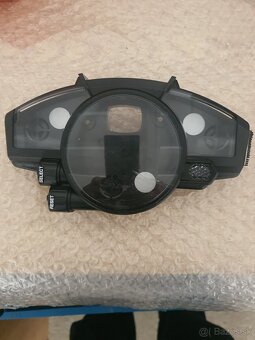 Yamaha R1 2008 - 8
