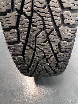 zimné pneu NOKIAN NAKKAPELIITTA LT2 245/75 R16 - 8