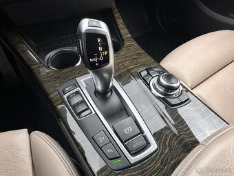 BMW x3 Mpacket xDrive A/T - 8