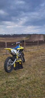Suzuki RMZ 250 2023 - 8